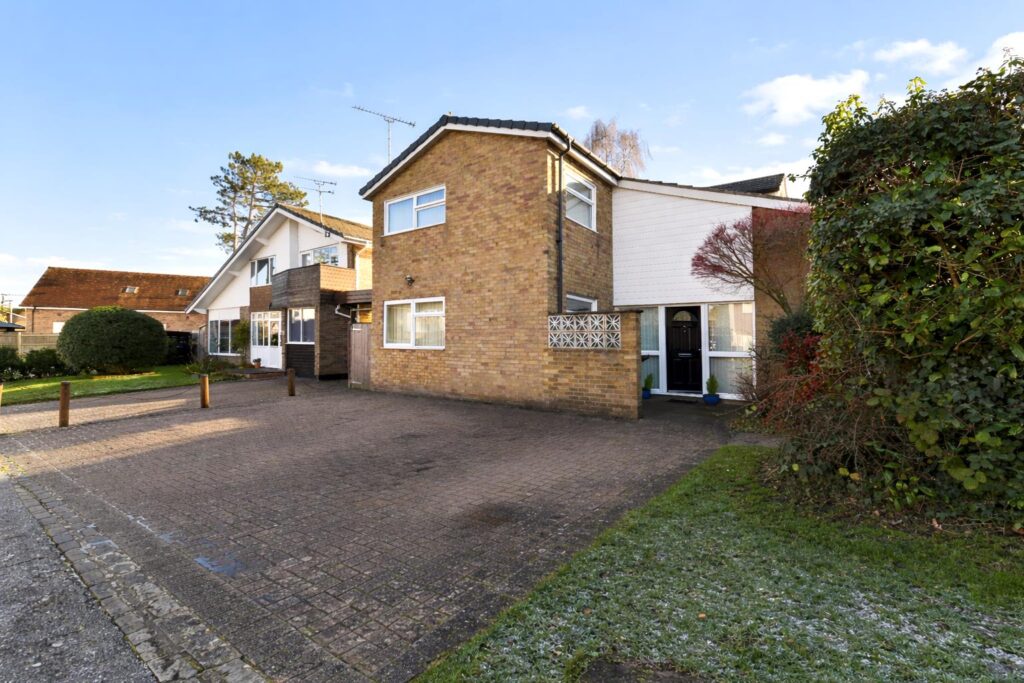 Whitney Drive, Stevenage