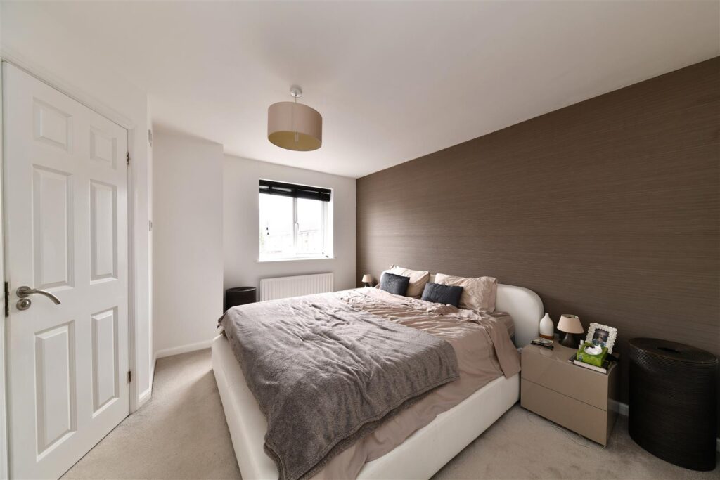Thirlmere, Stevenage