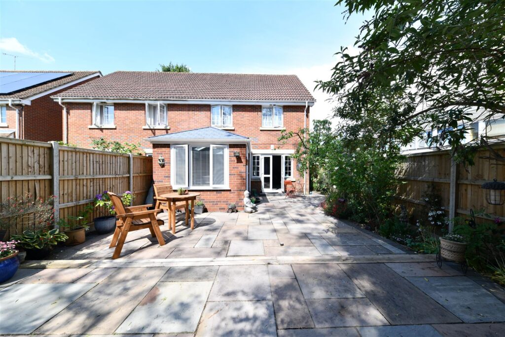 Tates Way, Stevenage