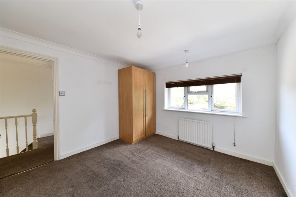 Chertsey Rise, Stevenage