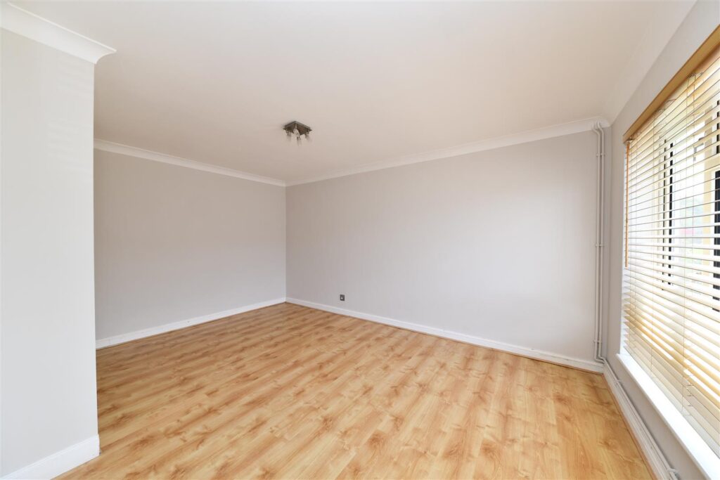 Chertsey Rise, Stevenage