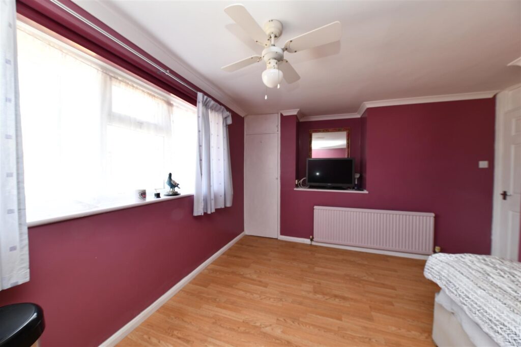 Broadwater Crescent, Stevenage