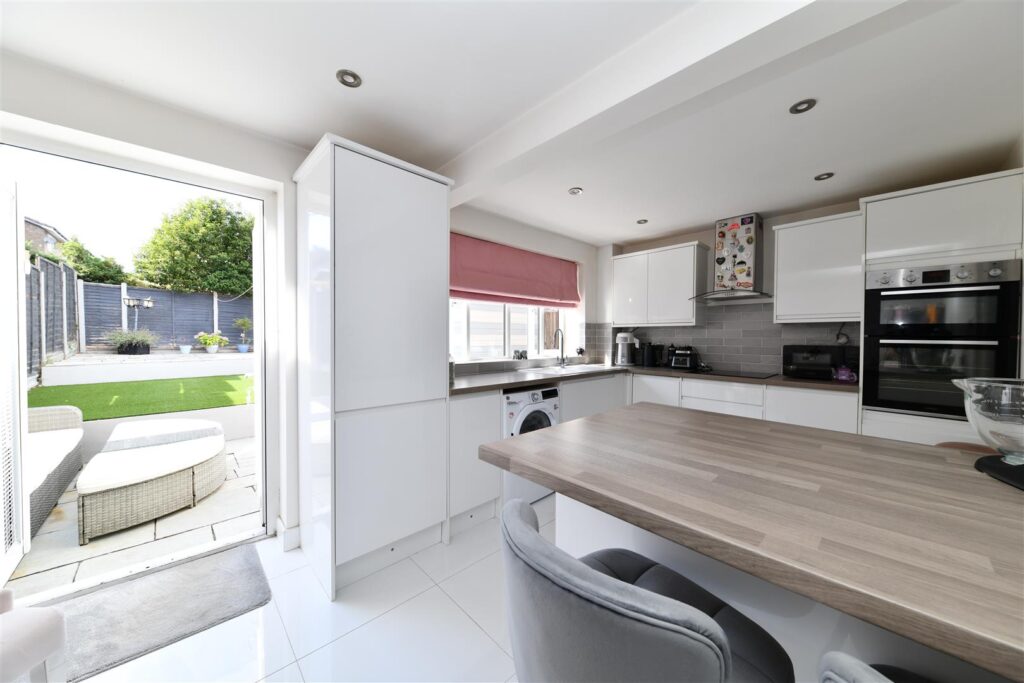 Newton Road, Stevenage