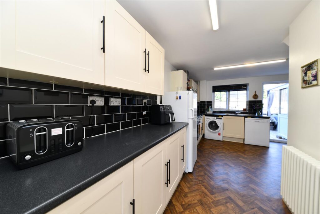 Tye End, Stevenage