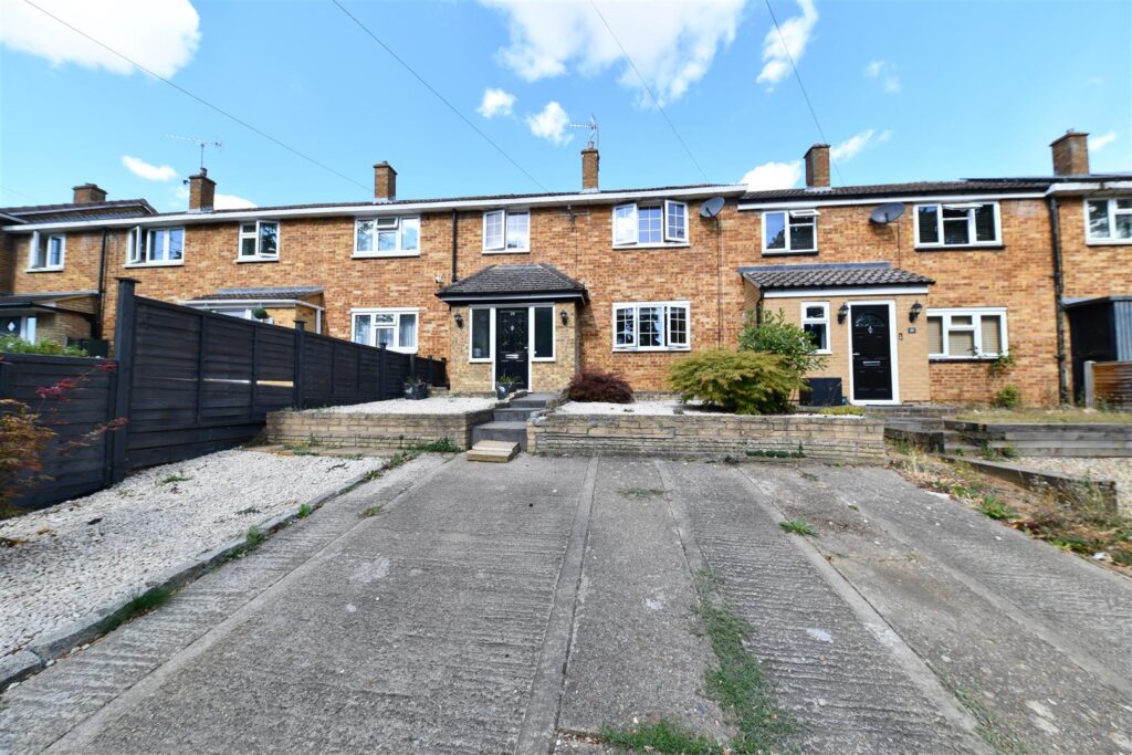 Tye End, Stevenage