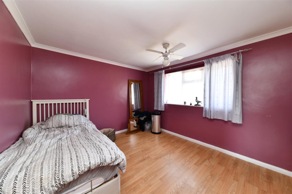 Broadwater Crescent, Stevenage